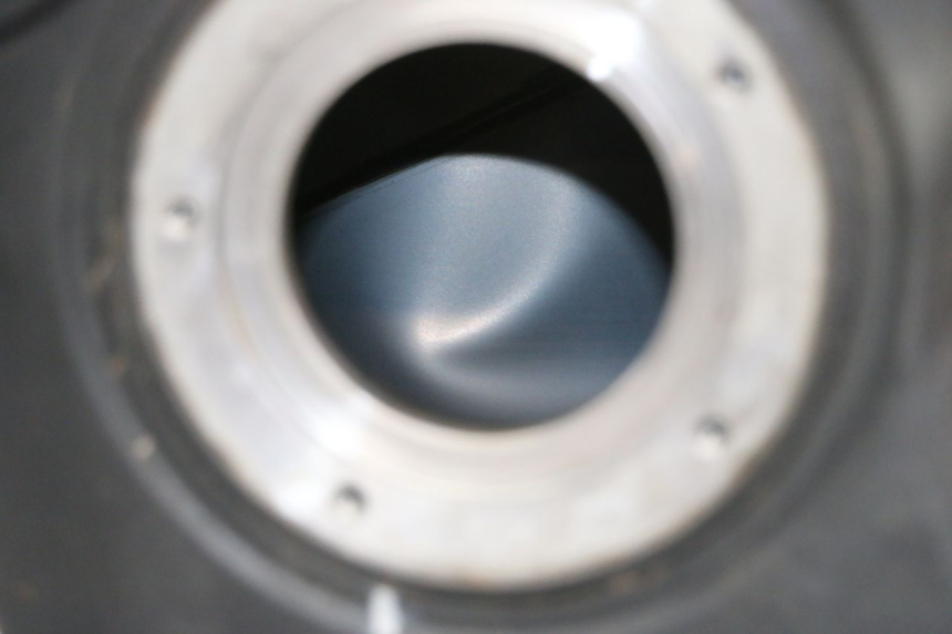 photo de RESERVOIR ESSENCE SUZUKI GSR 750 (2011 - 2017)