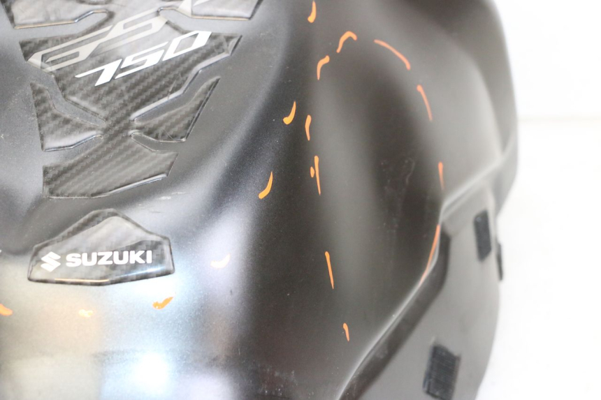 photo de RESERVOIR ESSENCE SUZUKI GSR 750 (2011 - 2017)
