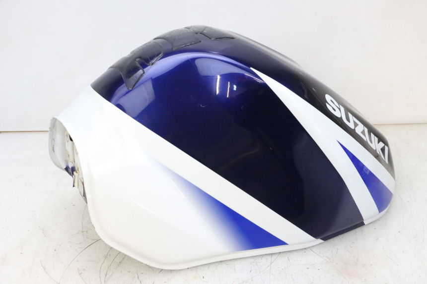 photo de RESERVOIR ESSENCE SUZUKI GSXR GSX-R 1000 (2003 - 2004) - Vue rapprochée