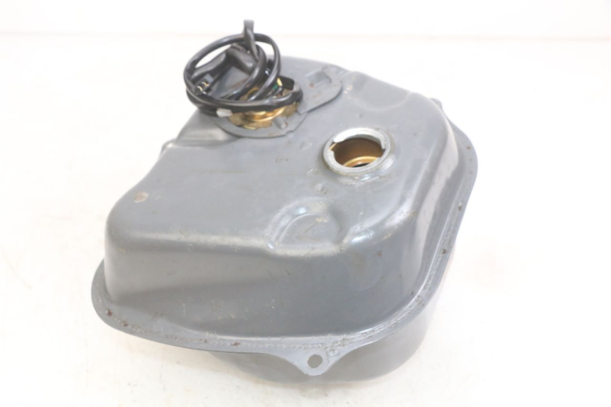 photo de RESERVOIR ESSENCE HONDA SCV LEAD 100 (2003 - 2007)