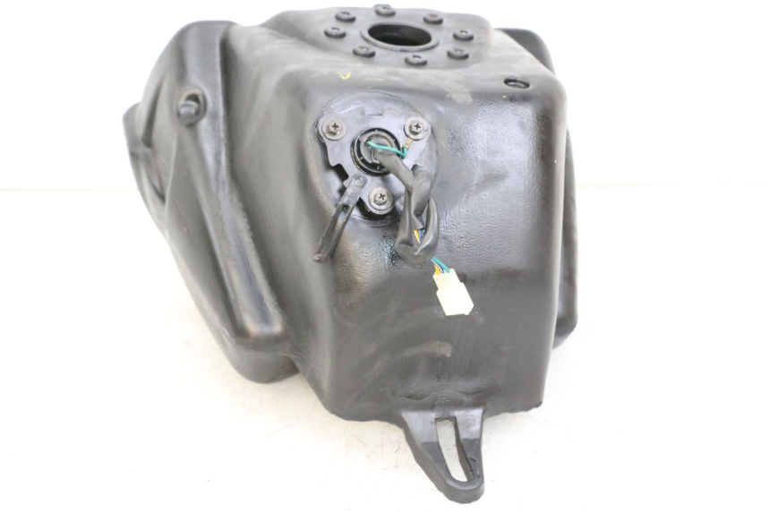 photo de RESERVOIR ESSENCE KYMCO STRYKER OFF ROAD 125 (1999 - 2005)