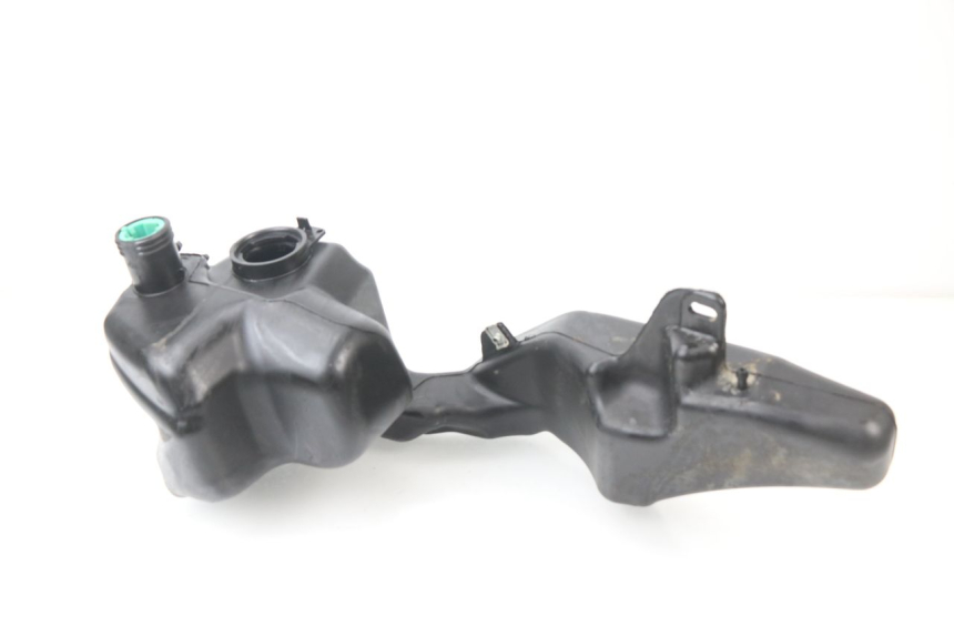 photo de RESERVOIR ESSENCE PIAGGIO LIBERTY 4T 50 (2004 - 2008)