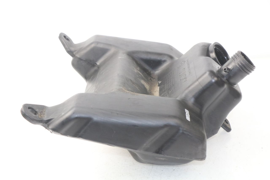 photo de RESERVOIR ESSENCE PIAGGIO NEW TYPHOON 50 (2010 - 2017)