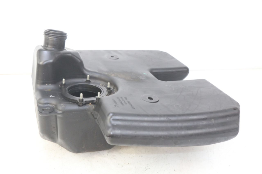 photo de RESERVOIR ESSENCE PEUGEOT CITYSTAR 125 (2011 - 2017)