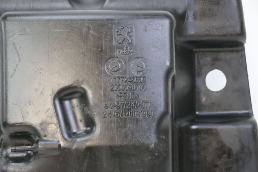 photo de RESERVOIR ESSENCE PEUGEOT SPEEDFIGHT 3 LC 2T 50 (2009 - 2015)