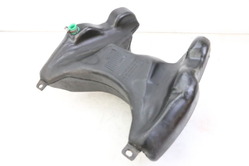 photo de RESERVOIR ESSENCE PEUGEOT TKR TREKKER FURIOUS 50 (2005 - 2014)