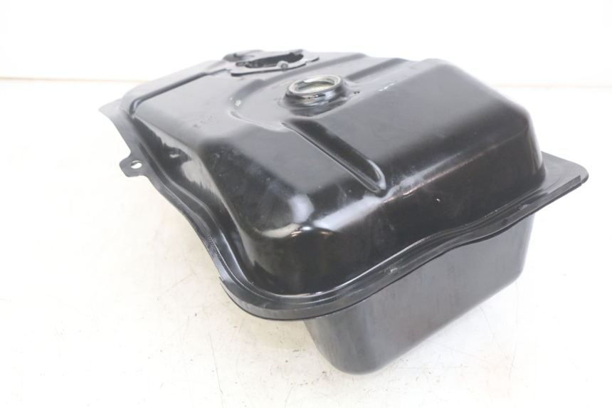 photo de RESERVOIR ESSENCE PEUGEOT TWEET 4T 50 (2018 - 2020)