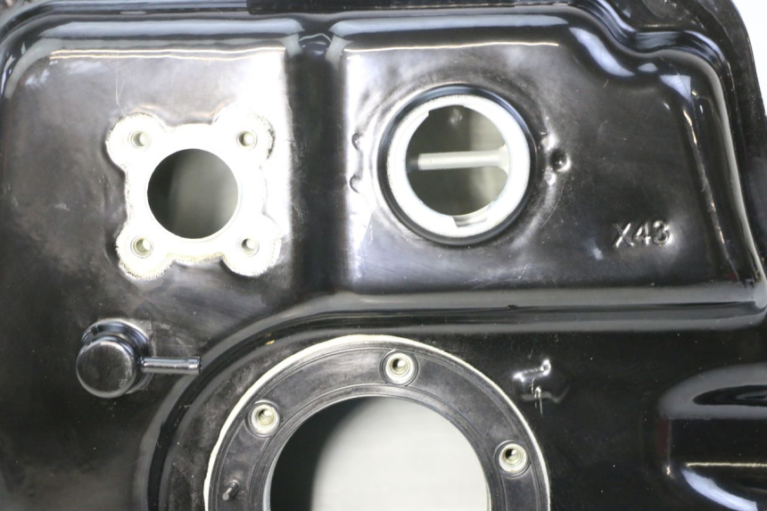 photo de RESERVOIR ESSENCE PEUGEOT TWEET 4T 50 (2023 - 2025)