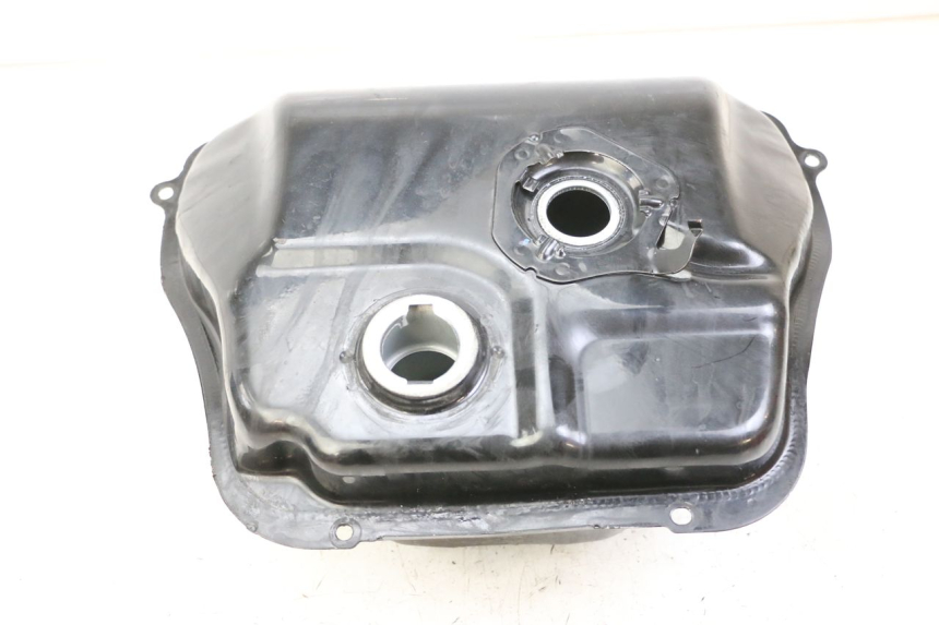 photo de RESERVOIR ESSENCE PEUGEOT TWEET 4T 50 (2018 - 2020)