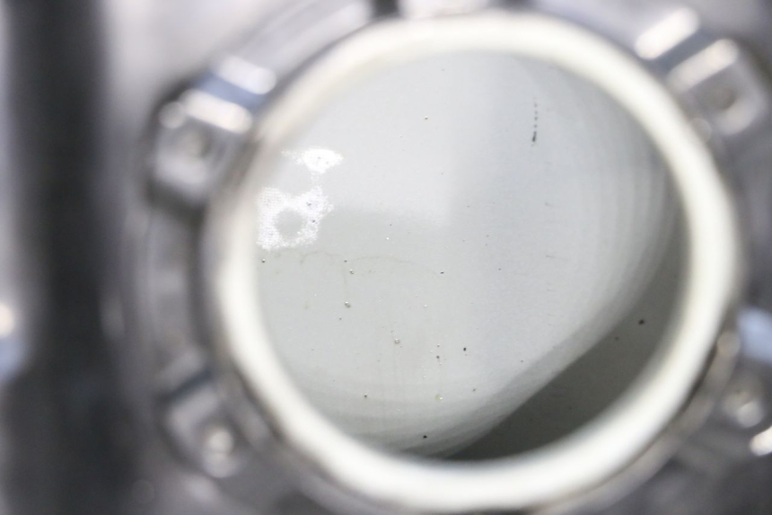 photo de RESERVOIR ESSENCE JM MOTORS SANTANA EVO 50 (2024 - 2026) - Gros plan technique