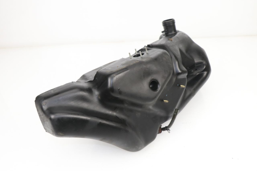 photo de RESERVOIR ESSENCE APRILIA SCARABEO GT 125 (1999 - 2007)