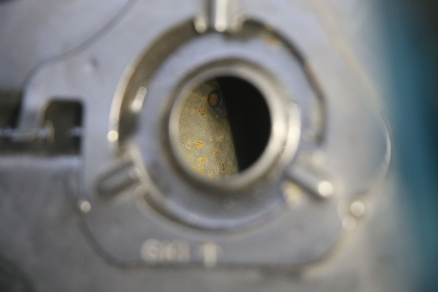 photo de RESERVOIR ESSENCE PEUGEOT SPEEDAKE 50 (1995 - 1997)