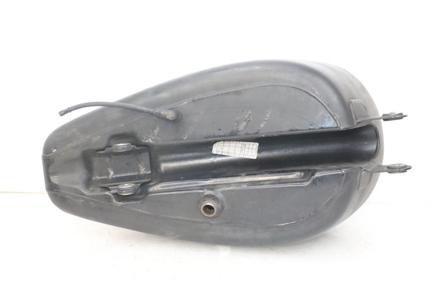 photo de RESERVOIR ESSENCE HARLEY DAVIDSON SPORTSTER XL CUSTOM 1200 (2003 - 2004)