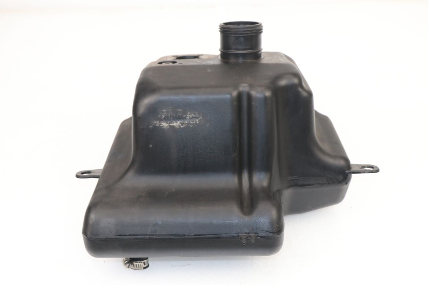 photo de RESERVOIR ESSENCE PEUGEOT STREETZONE 2T 50 (2014 - 2019)