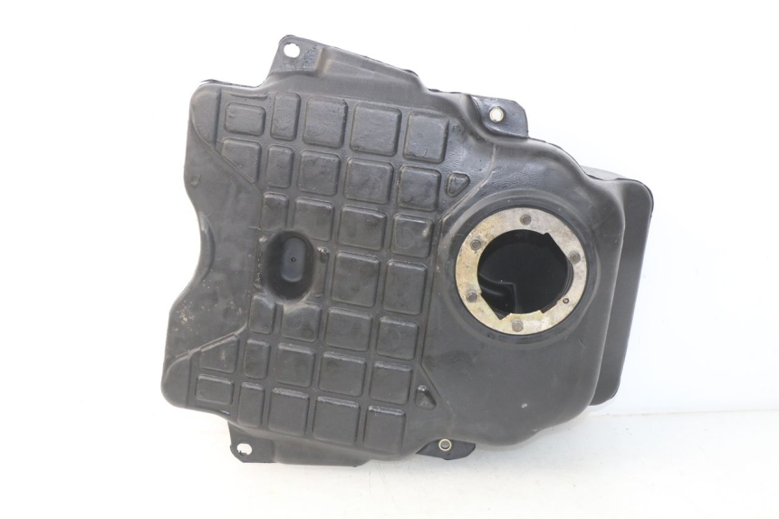 photo de RESERVOIR ESSENCE PEUGEOT SV 80 (1993 - 1997)