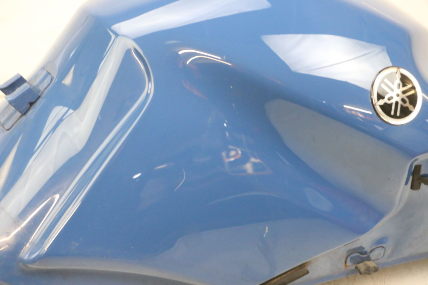 photo de RESERVOIR ESSENCE YAMAHA TDM ABS 900 (2002 - 2014) - Points de fixation