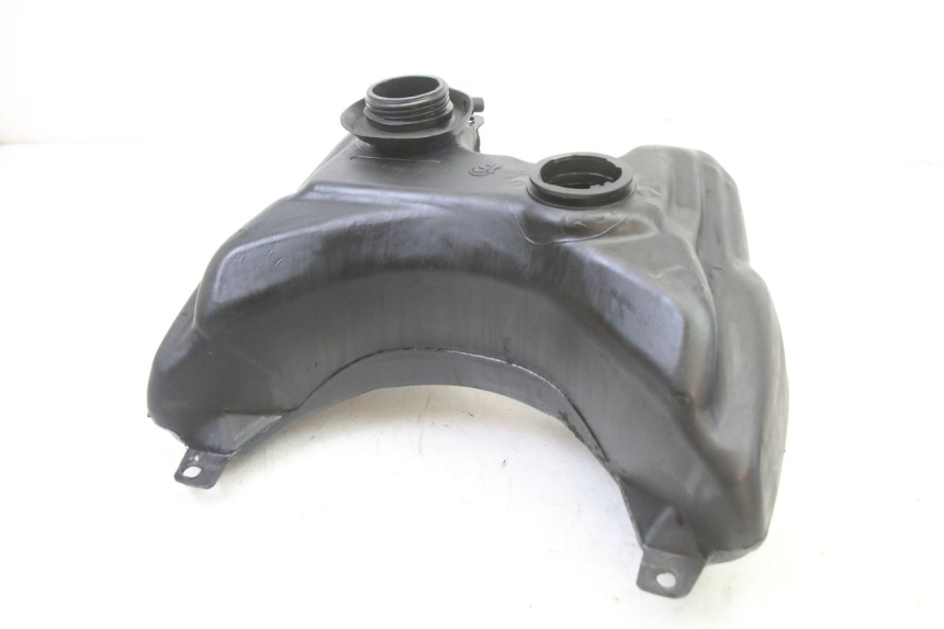 photo de RESERVOIR ESSENCE PEUGEOT VIVACITY 50 (2004 - 2009)