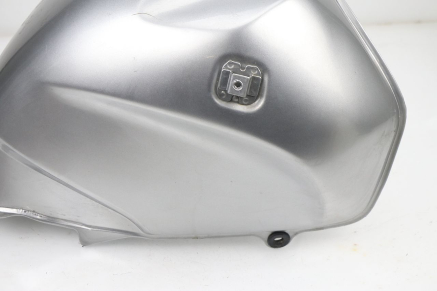 photo de RESERVOIR ESSENCE HONDA XLV VARADERO 125 (2000 - 2006)