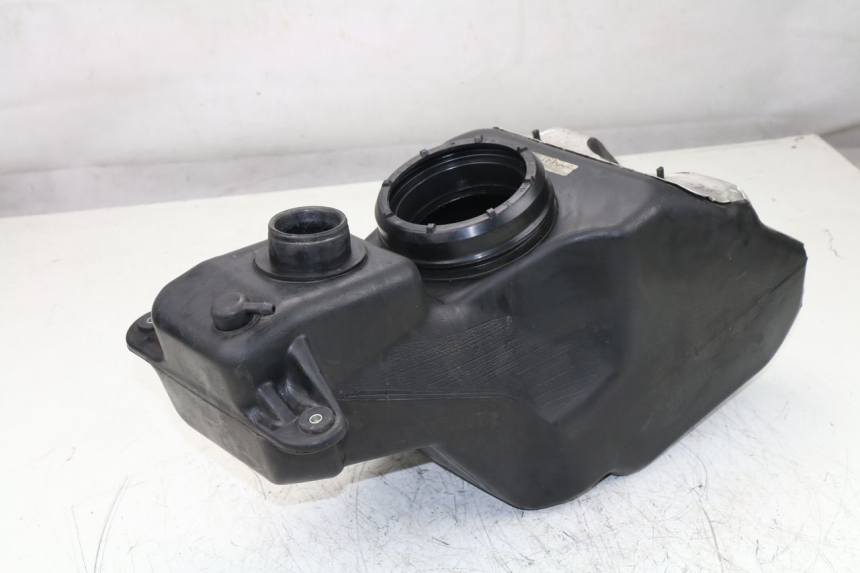 photo de RESERVOIR ESSENCE YAMAHA X-MAX XMAX 125 (2010 - 2014)