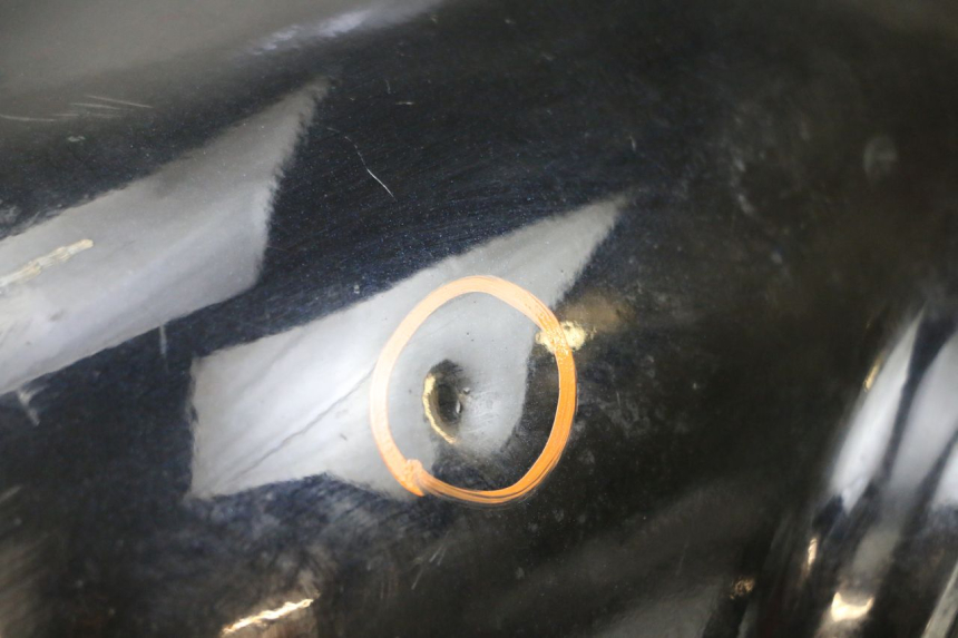 photo de RESERVOIR ESSENCE KYMCO ZING 125 (1997 - 2003) - Aperçu profil