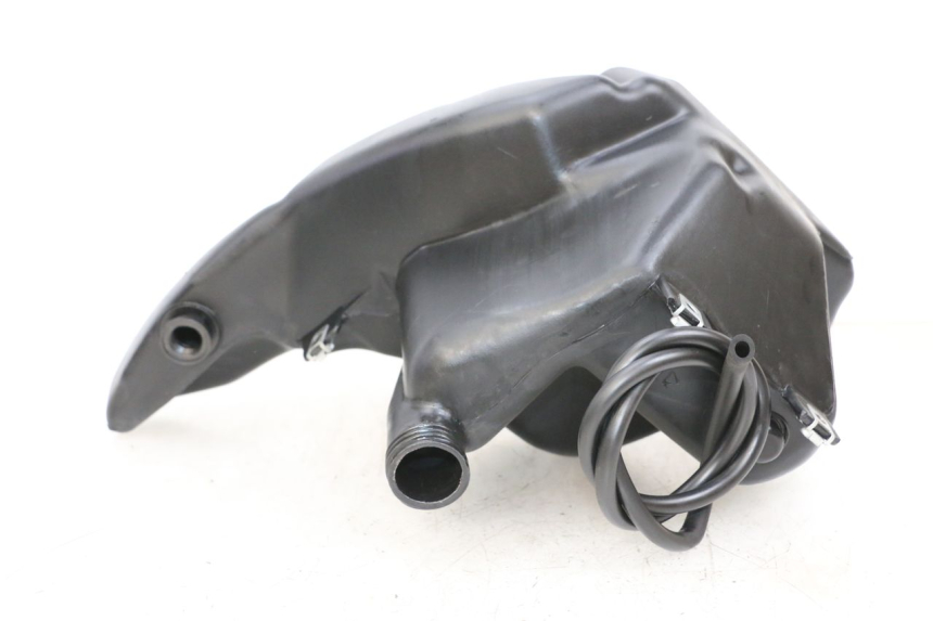 photo de RESERVOIR ESSENCE PIAGGIO ZIP 2T 50 (2009 - 2019) - Zoom état d’usage
