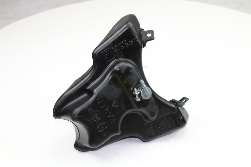 photo de RÉSERVOIR HUILE GILERA RUNNER SP 50 (2009 - 2017)