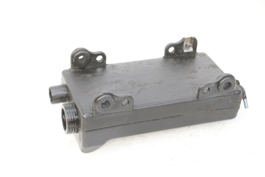 photo de RESERVOIR HUILE RIEJU MRT 50 (2018 - 2021)