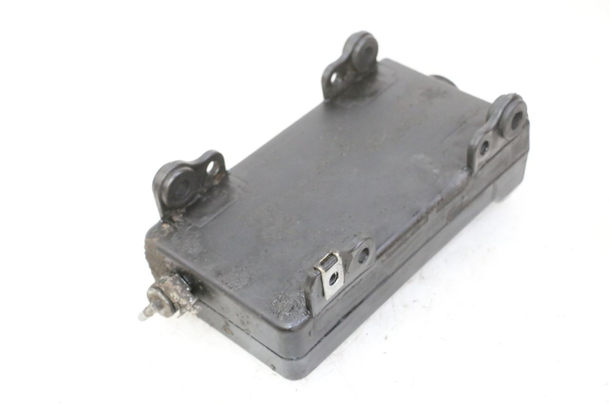 photo de RESERVOIR HUILE RIEJU MRT 50 (2018 - 2021)