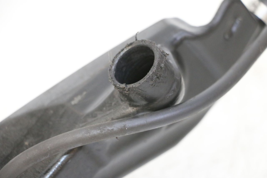 photo de RÉSERVOIR HUILE PIAGGIO NEW TYPHOON 50 (2010 - 2017)