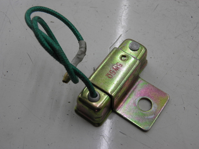 photo de RÉSISTANCE PEUGEOT TWEET 4T 50 (2010 - 2014)