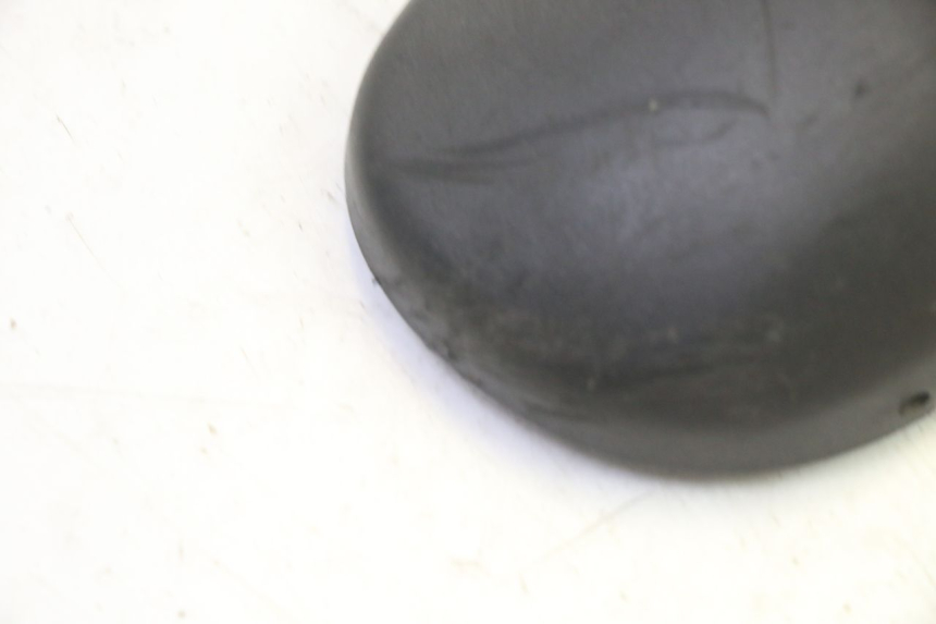 photo de RETROVISEUR DROIT YAMAHA TZR 50 (2008 - 2016) - Points de fixation