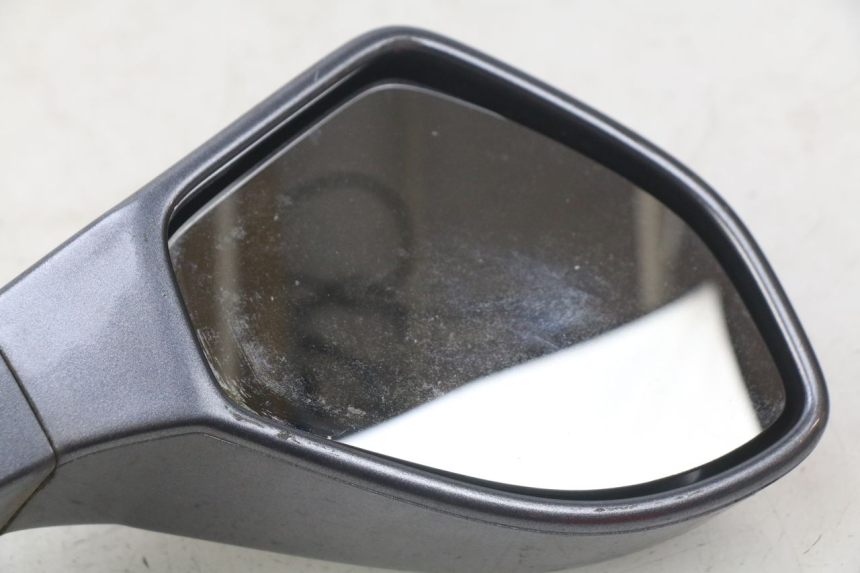 photo de RéTROVISEUR DROIT PIAGGIO X9 EVOLUTION 125 (2003 - 2007)