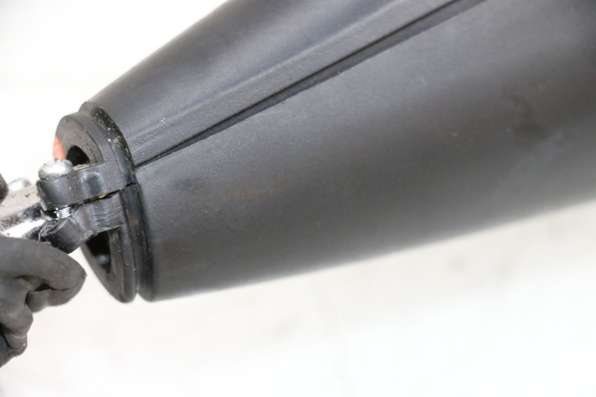 photo de RETROVISEUR GAUCHE PIAGGIO X8 125 (2004 - 2007) - Inspection visuelle