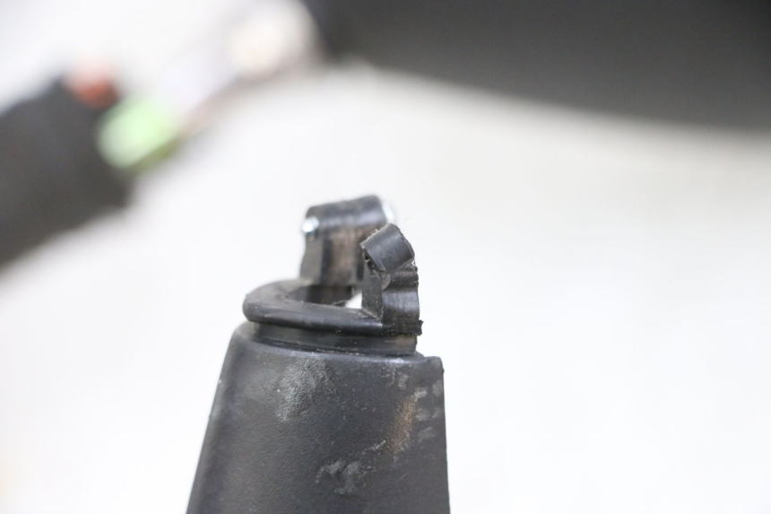 photo de RETROVISEUR GAUCHE PIAGGIO X8 125 (2004 - 2007) - Vue principale