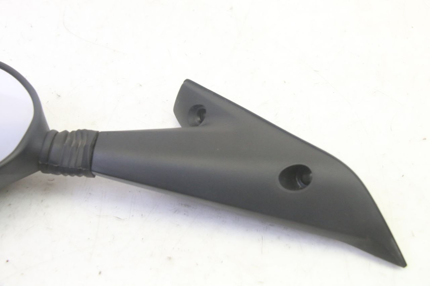 photo de RETROVISEUR GAUCHE PIAGGIO XEVO - X EVO 125 (2007 - 2017) - Zoom état d’usage