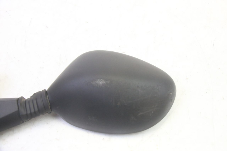 photo de RETROVISEUR GAUCHE PIAGGIO XEVO - X EVO 125 (2007 - 2017) - Points de fixation