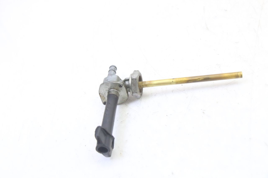 photo de ROBINET RESERVOIR HONDA CBR RR FIREBLADE 900 (1992 - 1994)