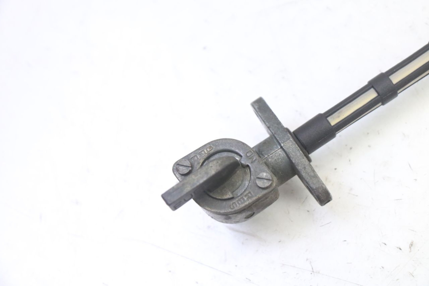 photo de ROBINET RESERVOIR APRILIA ETX 125 (1998 - 2002)