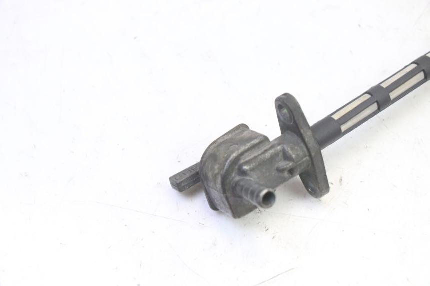 photo de ROBINET RESERVOIR APRILIA ETX 125 (1998 - 2002)