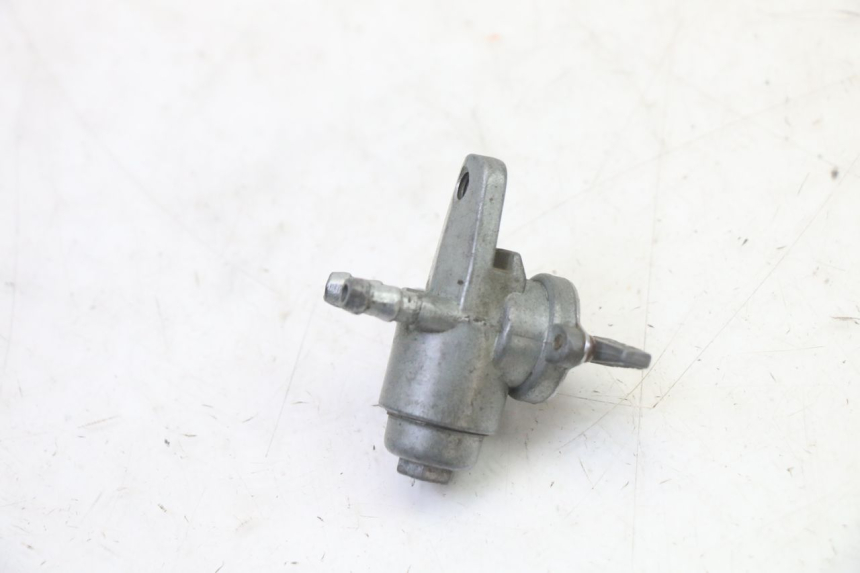 photo de ROBINET RESERVOIR HYTRACK S 150 (2003 - 2011)