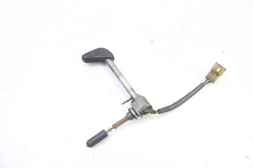 photo de ROBINET RESERVOIR PEUGEOT SPEEDAKE 50 (1995 - 1997)
