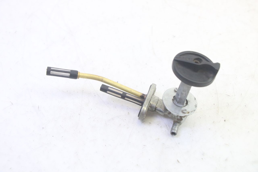 photo de ROBINET RESERVOIR YAMAHA TZR 50 (2008 - 2016) - Zoom état d’usage