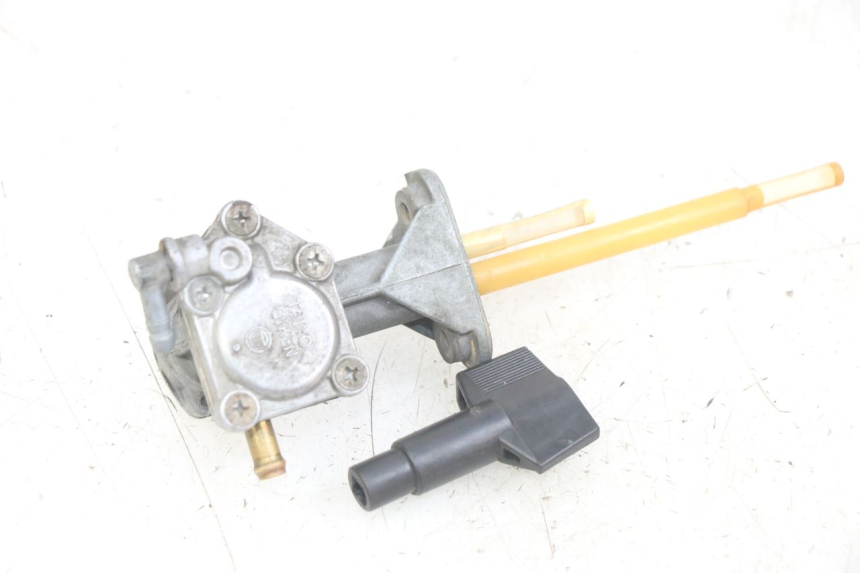 photo de ROBINET RESERVOIR YAMAHA XJN DIVERSION 600 (2000 - 2003)