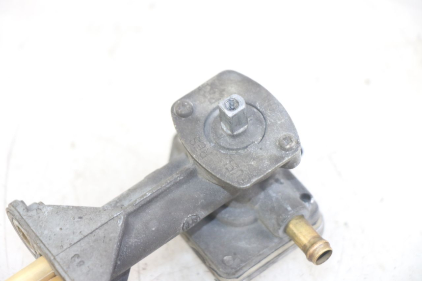 photo de ROBINET RESERVOIR YAMAHA XJN DIVERSION 600 (2000 - 2003)