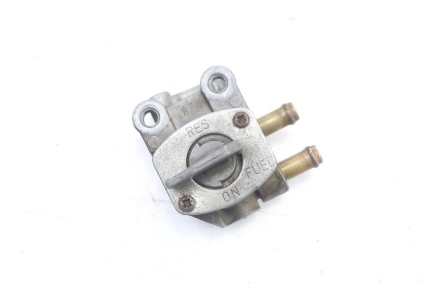 photo de ROBINET RESERVOIR YAMAHA TDR DELTABOX 125 (1997 - 2003) - Vue principale