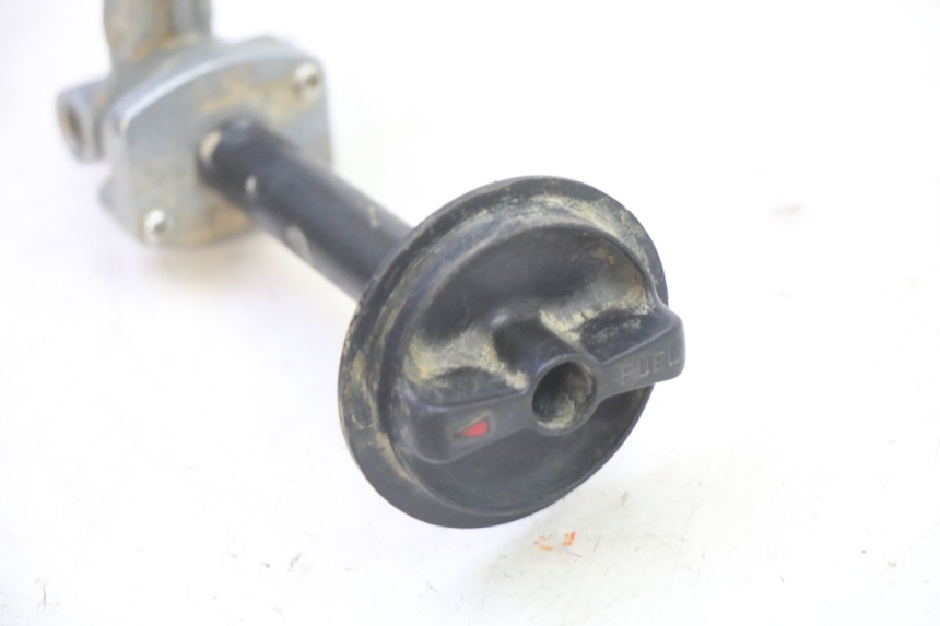 photo de ROBINET RESERVOIR YAMAHA YFM BRUIN 350 (2003 - 2009)