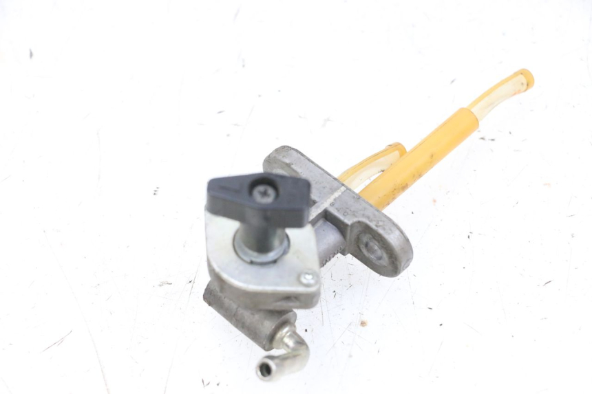 photo de ROBINET RESERVOIR YAMAHA YFM R RAPTOR 250 (2008 - 2014) - Détail de la pièce