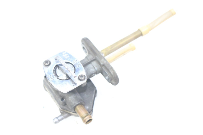 photo de ROBINET RESERVOIR KAWASAKI ZR7 ZR-7 S 750 (1999 - 2004)