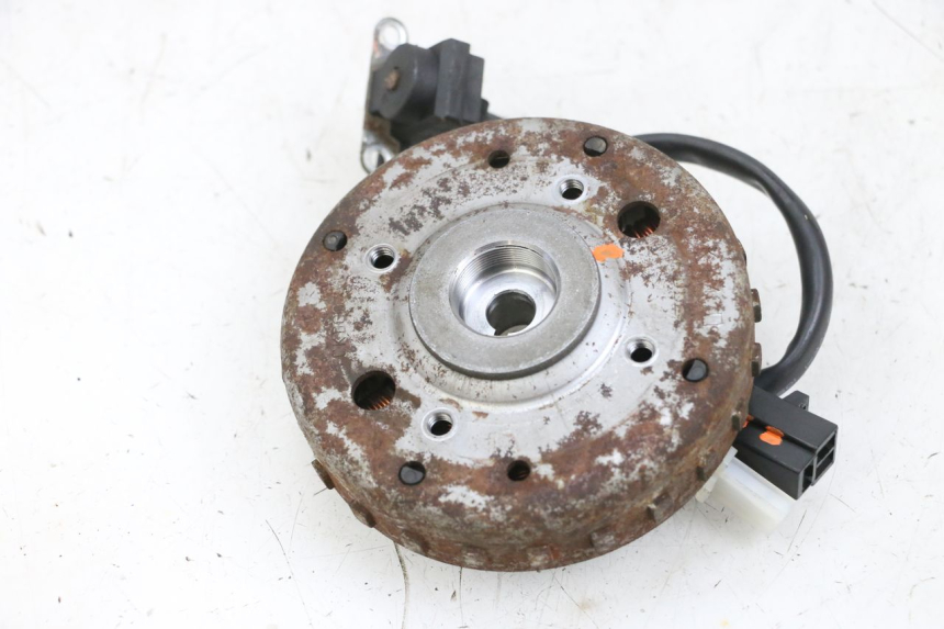 photo de ROTOR STATOR KYMCO AGILITY 16+ 4T 50 (2018 - 2023) - Détail de la pièce