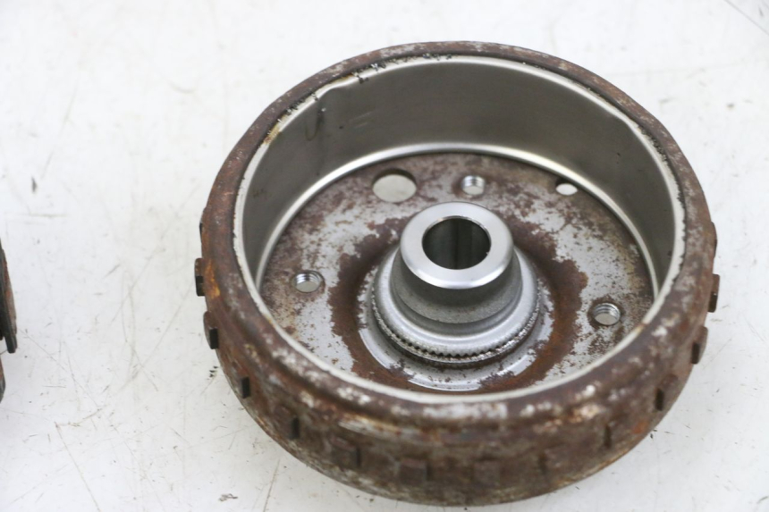 photo de ROTOR STATOR KYMCO AGILITY 16+ 4T 50 (2018 - 2023) - Autre angle de vue